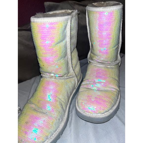 Ugg Shoes - UGG Women's White Sparkles I Do! Size 7